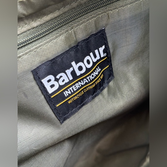 🆕 BARBOUR INTL 🧿 NWT Monaco Quilted Tote Bag, Envy Olive * SAMPLE * - Picture 12 of 16